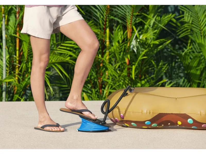 ® Air Step™ Fußpumpe 800 ml*Bestway Hot