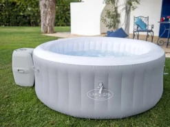 Bestway Outdoor Whirlpools|Lay-Z-Spa Whirlpool St. Lucia AirJet Ø 170 cm x 66 cm Rund