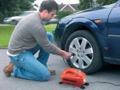 Black+Decker Sportgeräte|Luftpumpe ASI200 mit 12V Anschluss