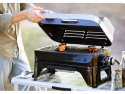 Gasgrill Attitude 2go CV 43 cm x 43 cm x 65 cm*Campingaz Clearance