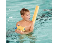 COMFY® Wassersport|Wasserspielzeug|Comfy Schwimmnudel Pony mit Pfeife Ø 6,7 cm x 145 cm Farbenauswahl