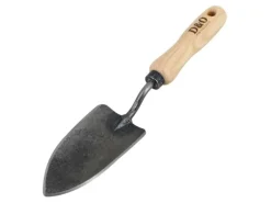 D&O Gartenhandgeräte|Kleine Blumenkelle mit Holzgriff