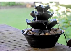 Dobar Wasserpumpe|Brunnenpumpe|Design-Zimmerbrunnen Polyresin in Felsen-Optik mit Deko-Steinen Schwarz