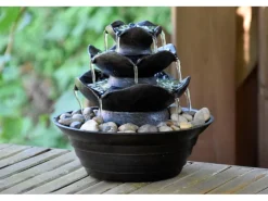 Dobar Wasserpumpe|Brunnenpumpe|Design-Zimmerbrunnen Polyresin in Felsen-Optik mit Deko-Steinen Schwarz