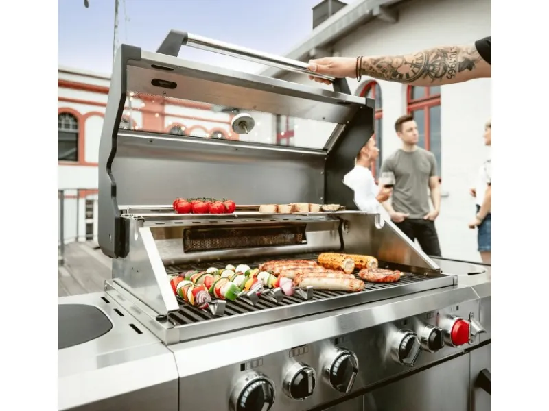 Enders Gasgrills|Gasgrill Kanasas II Pro 4 SIK Profi Turbo 4 Brenner & Seitenkocher Silber