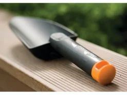 Fiskars Gartenhandgeräte|Bodenbearbeitung|Blumenkelle Solid