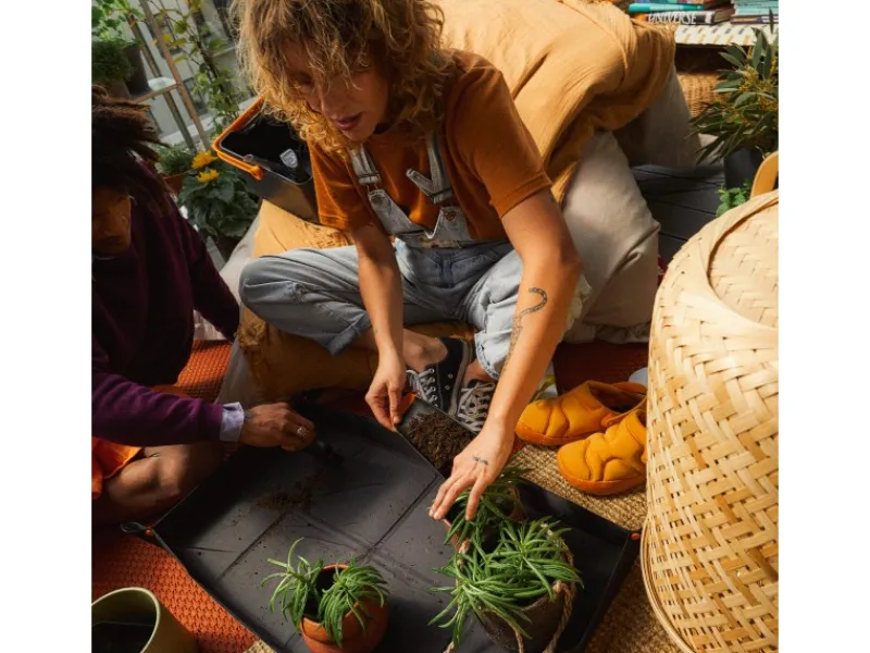 Fiskars Weitere Gartenhelfer|Pflanzmatte Faltbar 30,5 cm x 25,4 cm x 3,2 cm