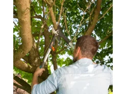 Comfort Ratschen-Astschere SmartCut bis 45 mm Schnittstärke*Gardena