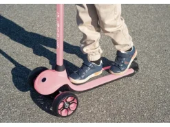 Fitnessgeräte|Globber One K E-Motion 4 Plus E-Scooter Lithium-Batterie 80 W Motor 125/90 mm 3-Rädrig LED-Rollen Pastell
