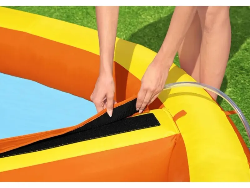 H2OGO!™ Wasserpark Beach Bounce mit Dauergebläse 365 x 340 x 152 cm*Bestway Discount