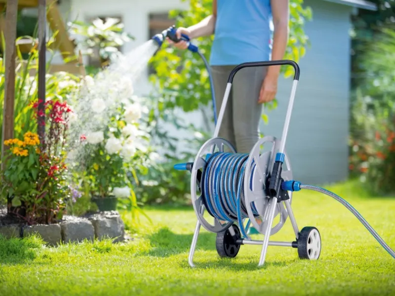 LUX-TOOLS Gartenschlauchwagen|LUX Metall-Schlauchwagen-Set 25 m