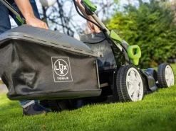 Akku-Rasenmäher Set A-RM-46-24 2 x 20 V Akkus 1 PowerSystem*LUX-TOOLS New