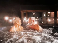 Outdoor Whirlpools|Mspa Frame Whirlpool mit Hydromassage Naval AirJet