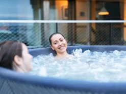 Outdoor Whirlpools|Mspa Frame Whirlpool mit Hydromassage Naval AirJet