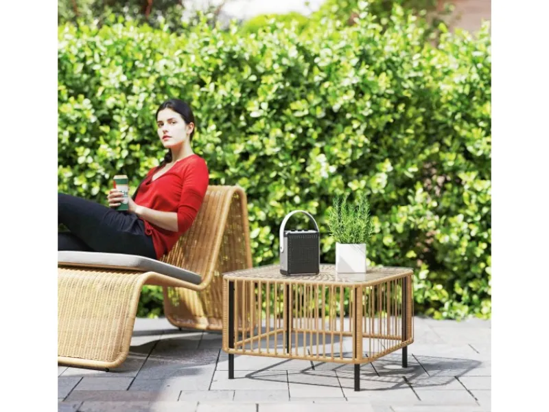 Outsunny Gartentische|Rattan-Gartentisch Stahl PE-Rattan 65L x 65B x 43H cm Naturholz