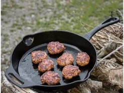 Petromax Campingzubehör|Grillzubehör|Feuerpfanne FP25-T Schwarz mit Stiel Gusseisen Ø 25 cm