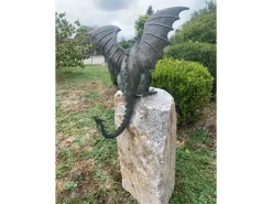 Bronze-Skulptur Drache mit Findling*Rottenecker