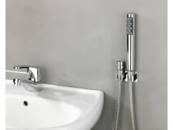 Wenko Campingzubehör|Waschbeckenbrause mit Duo Haken Edelstahl 170 x 2.7 x 2.7 cm Silber glänze